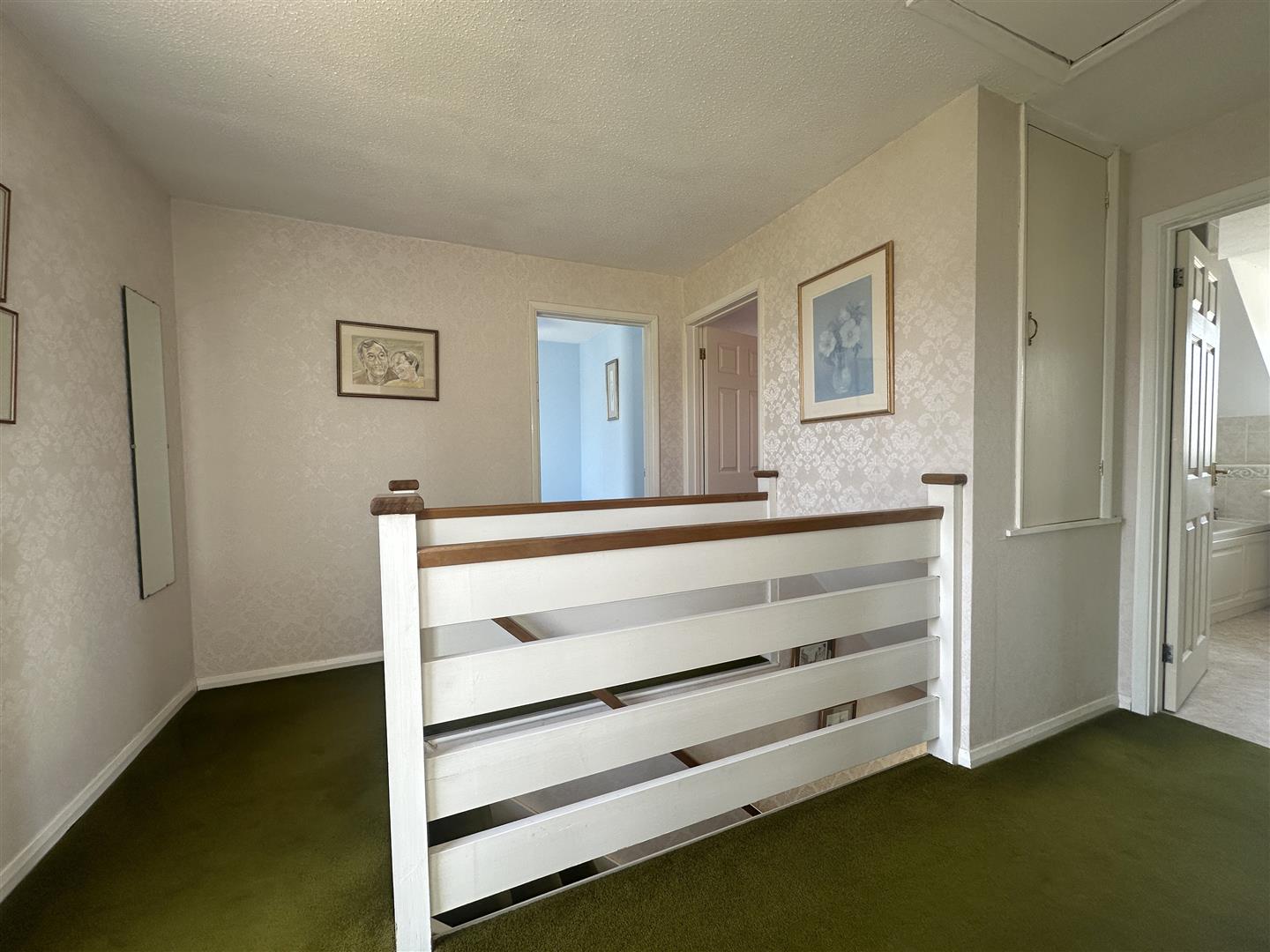 Lee Crescent, Sutton Benger, Chippenham